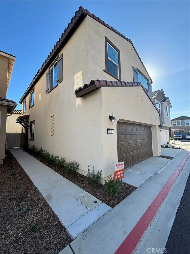 1848 Jojoba Drive, Santa Paula, California 93060 home-pic-3