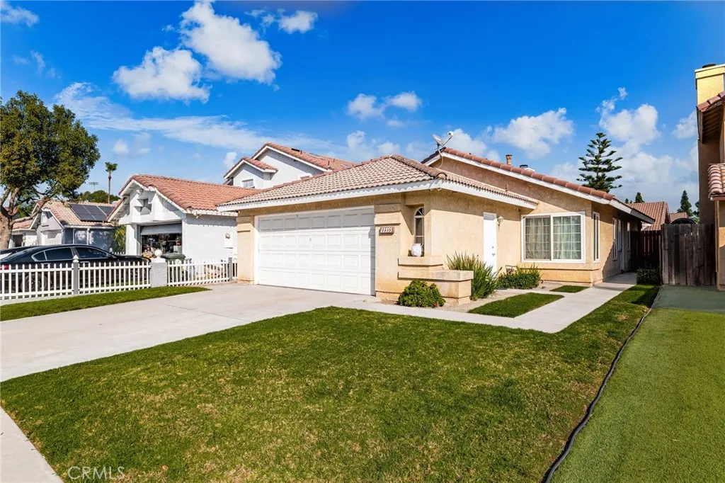 11355 Larchwood, Fontana, California 92337 home-pic-4