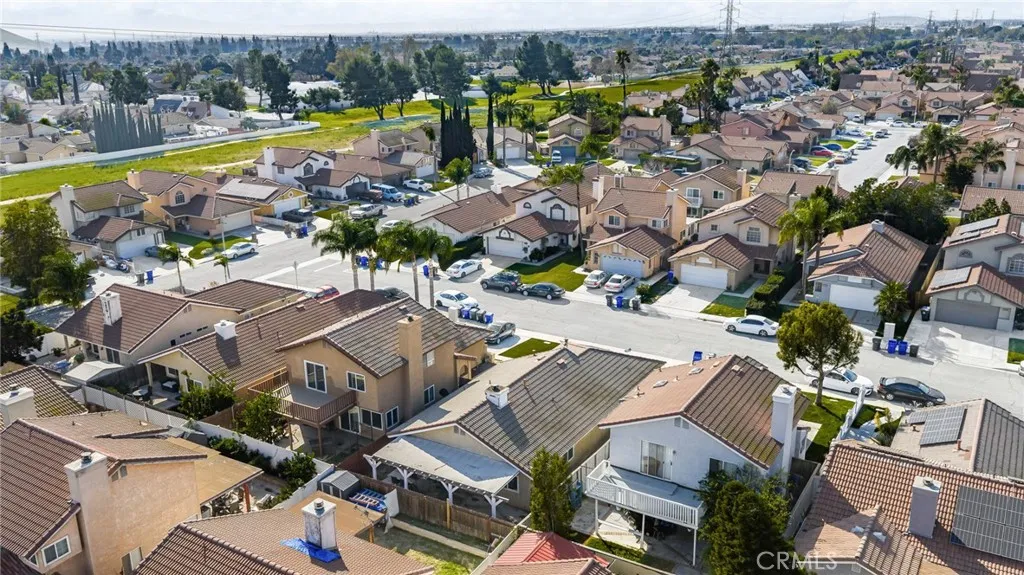 11355 Larchwood, Fontana, California 92337 home-pic-31