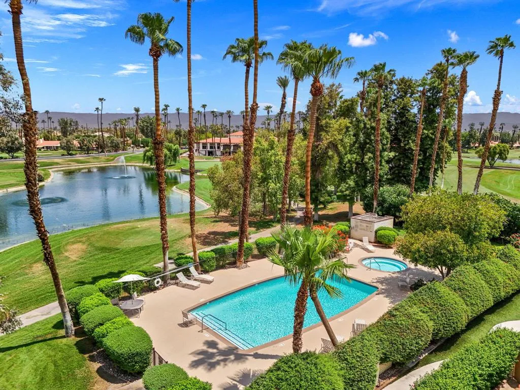 Clubhouse Pool