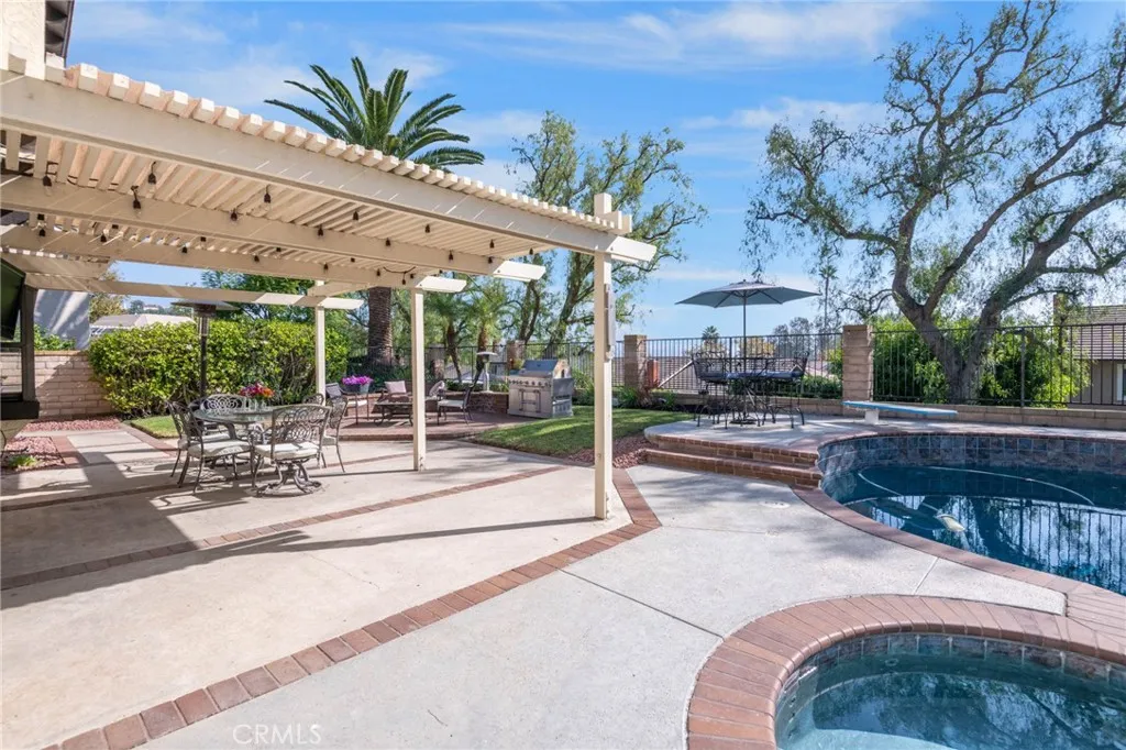 21162 Via Lugo, Yorba Linda, California 92887 home-pic-40