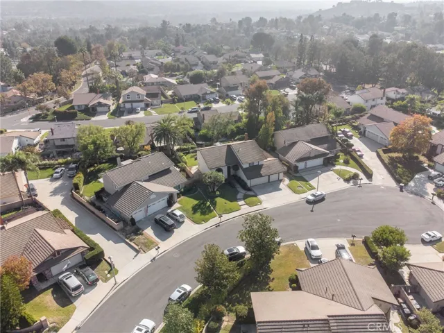Airel drone photos of the interior tract cul-de-sac location.