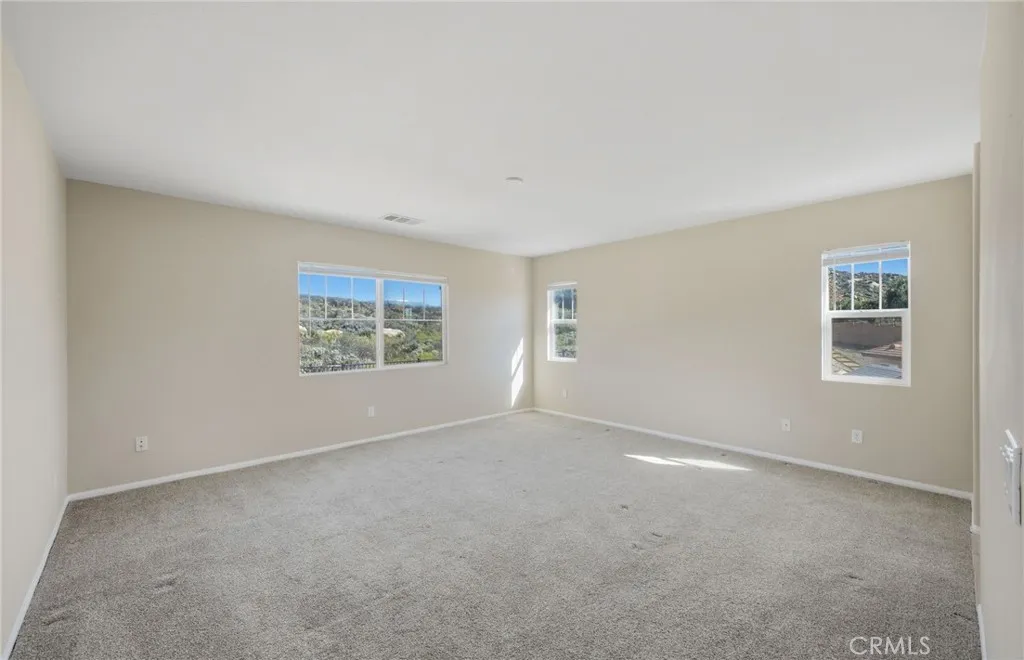 27212 Golden Field Court, Moreno Valley, California 92555 home-pic-48
