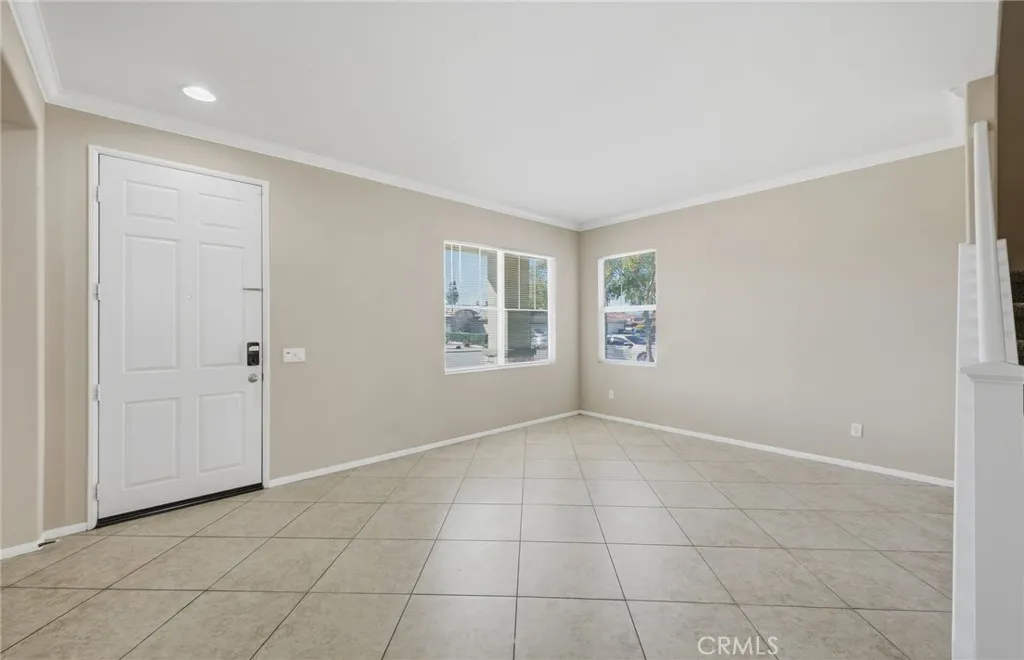 27212 Golden Field Court, Moreno Valley, California 92555 home-pic-8
