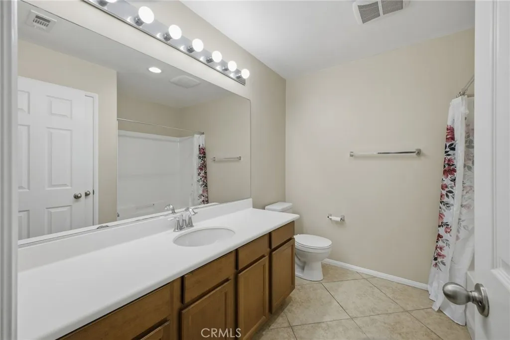 27212 Golden Field Court, Moreno Valley, California 92555 home-pic-41