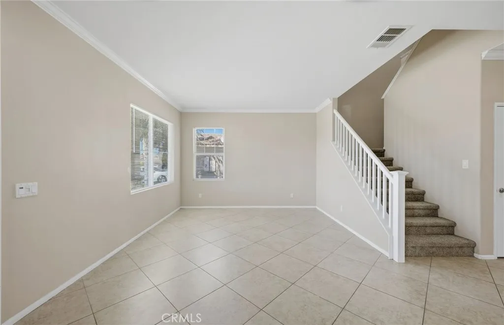 27212 Golden Field Court, Moreno Valley, California 92555 home-pic-7