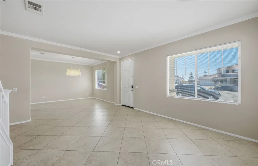 27212 Golden Field Court, Moreno Valley, California 92555 home-pic-10
