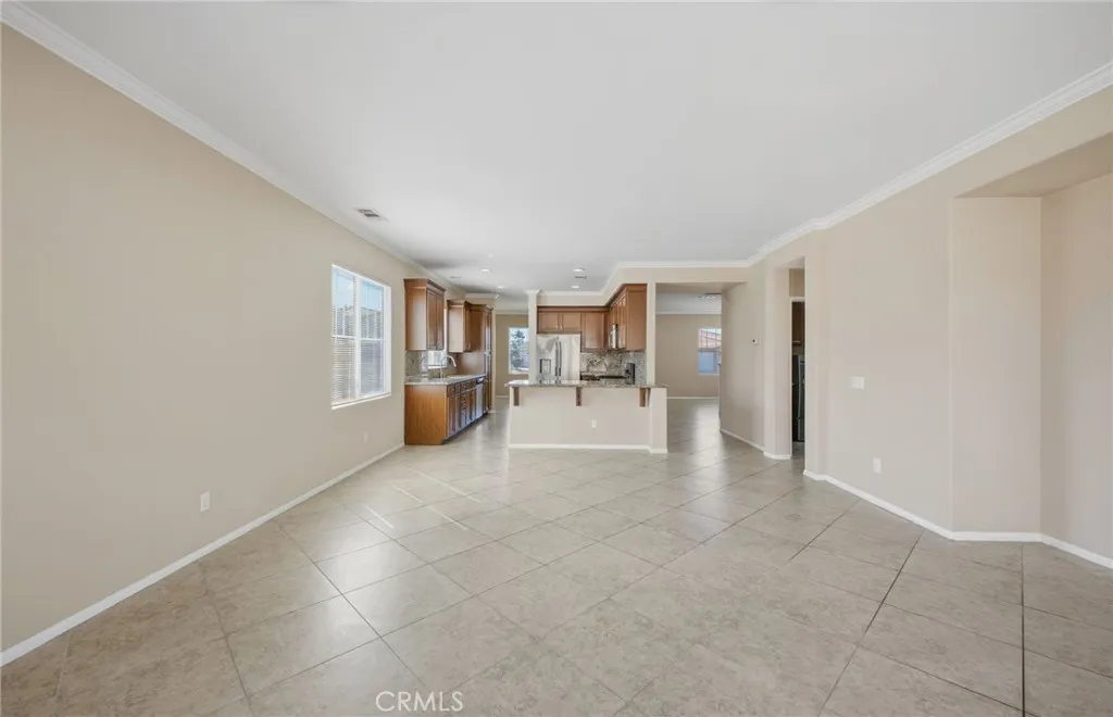 27212 Golden Field Court, Moreno Valley, California 92555 home-pic-16