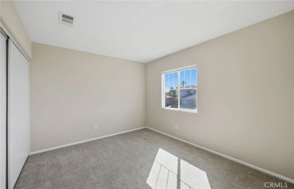 27212 Golden Field Court, Moreno Valley, California 92555 home-pic-39