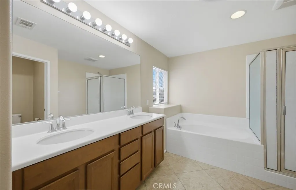27212 Golden Field Court, Moreno Valley, California 92555 home-pic-50