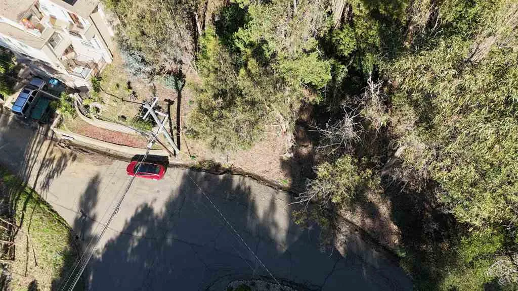 6698 Moore Dr, Oakland, California 94611 — photo 5