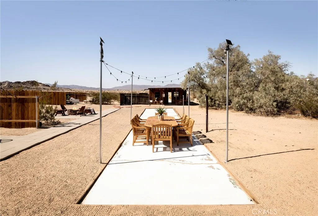 80322 Mesa Drive, 29 Palms, California 92277 home-pic-44