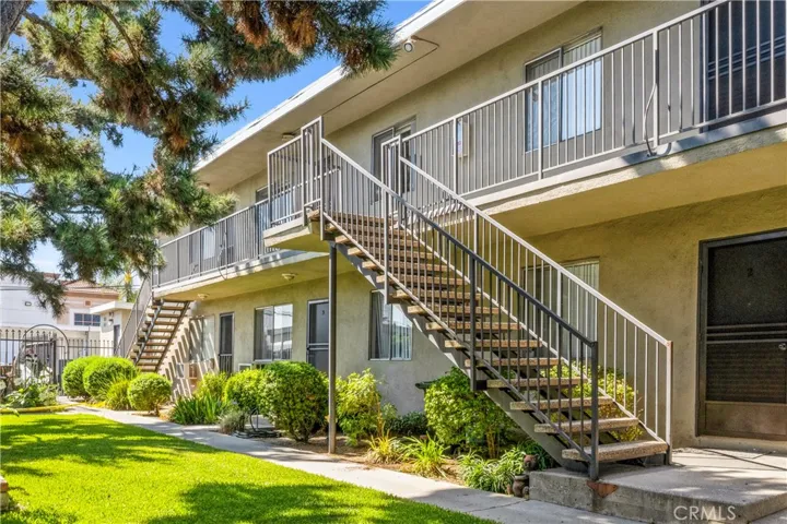 625 -627 S Wabash Avenue, Glendora, California 91740