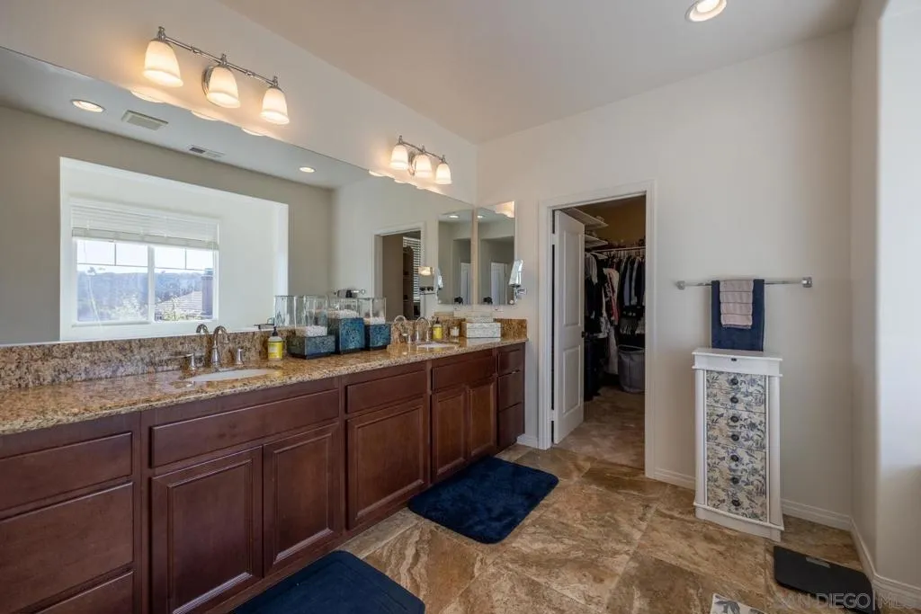 3505 N Fork Avenue, Carlsbad, California 92010 home-pic-48