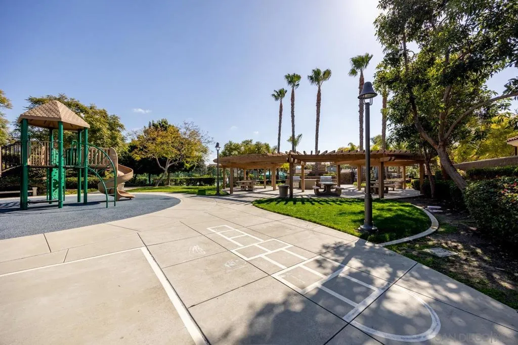 3505 N Fork Avenue, Carlsbad, California 92010 home-pic-65