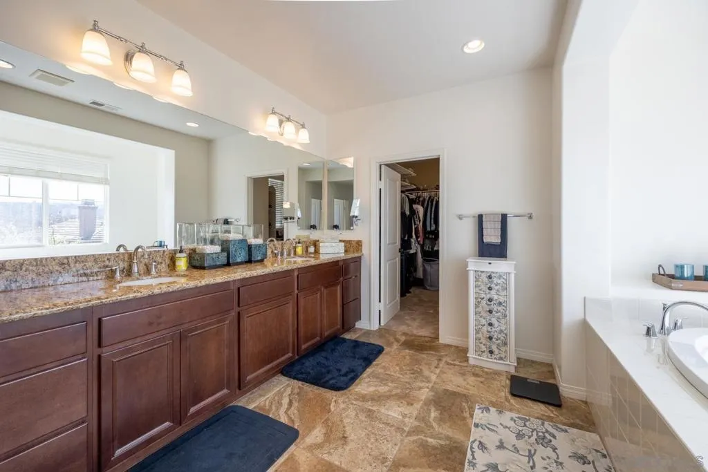 3505 N Fork Avenue, Carlsbad, California 92010 home-pic-47