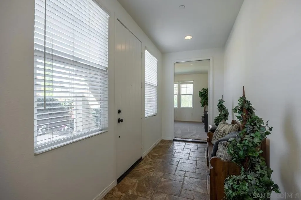 3505 N Fork Avenue, Carlsbad, California 92010 home-pic-33