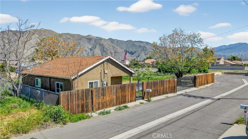 40560 Artesia, San Jacinto, California 92583