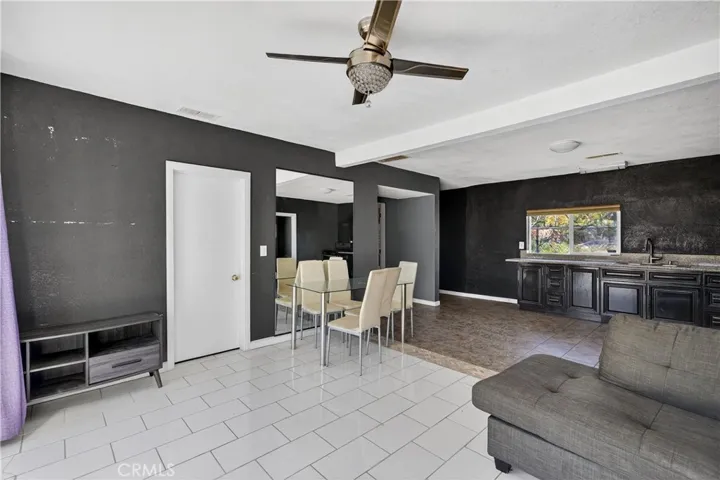 40560 Artesia, San Jacinto, California 92583
