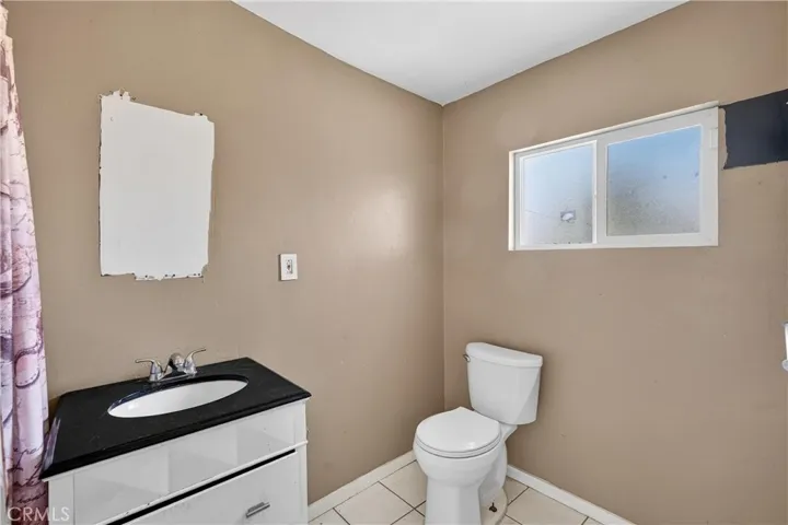 40560 Artesia, San Jacinto, California 92583