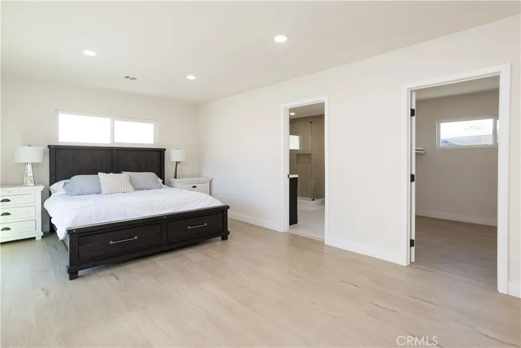 325 E 222nd St Street, Carson, California 90745 home-pic-19