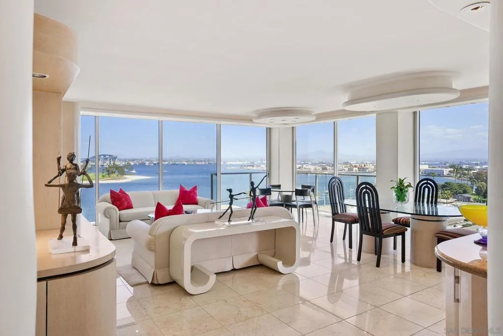 1810 Avenida Del Mundo 703, Coronado, California 92118 home-pic-8