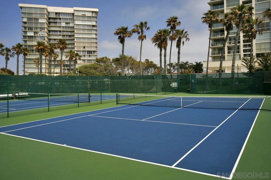 1810 Avenida Del Mundo 703, Coronado, California 92118 home-pic-43
