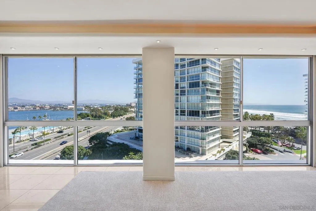 1810 Avenida Del Mundo 703, Coronado, California 92118 home-pic-34
