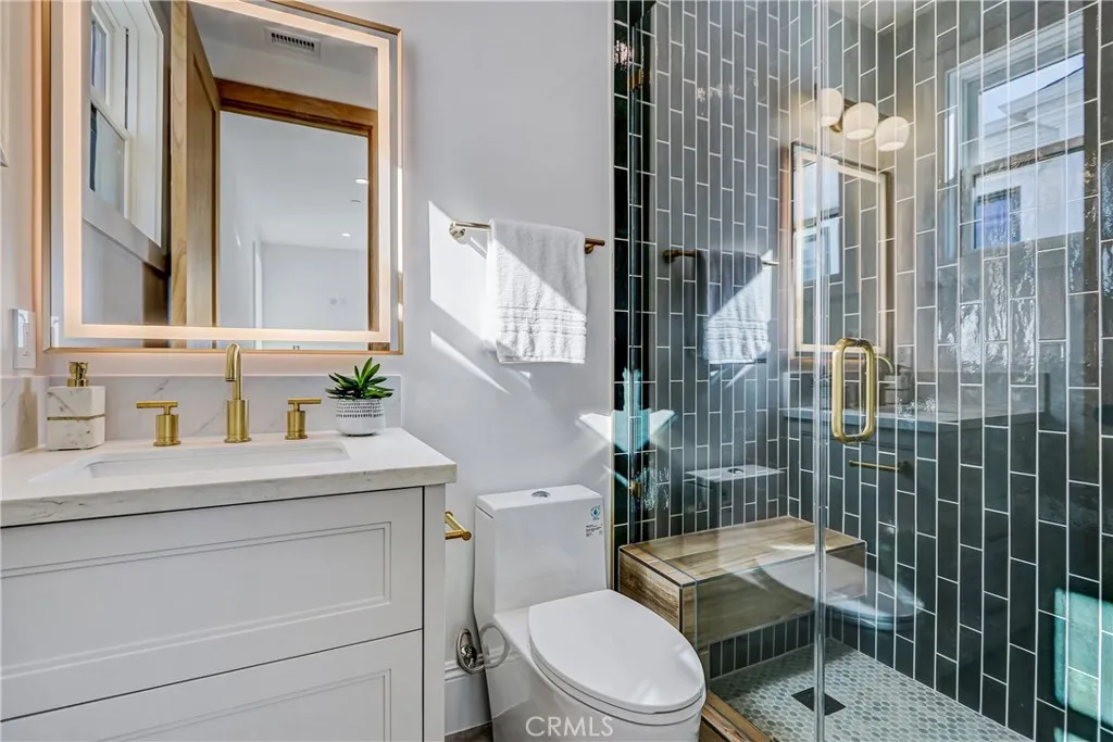 1801 Pine Avenue, Manhattan Beach, California 90266 home-pic-37