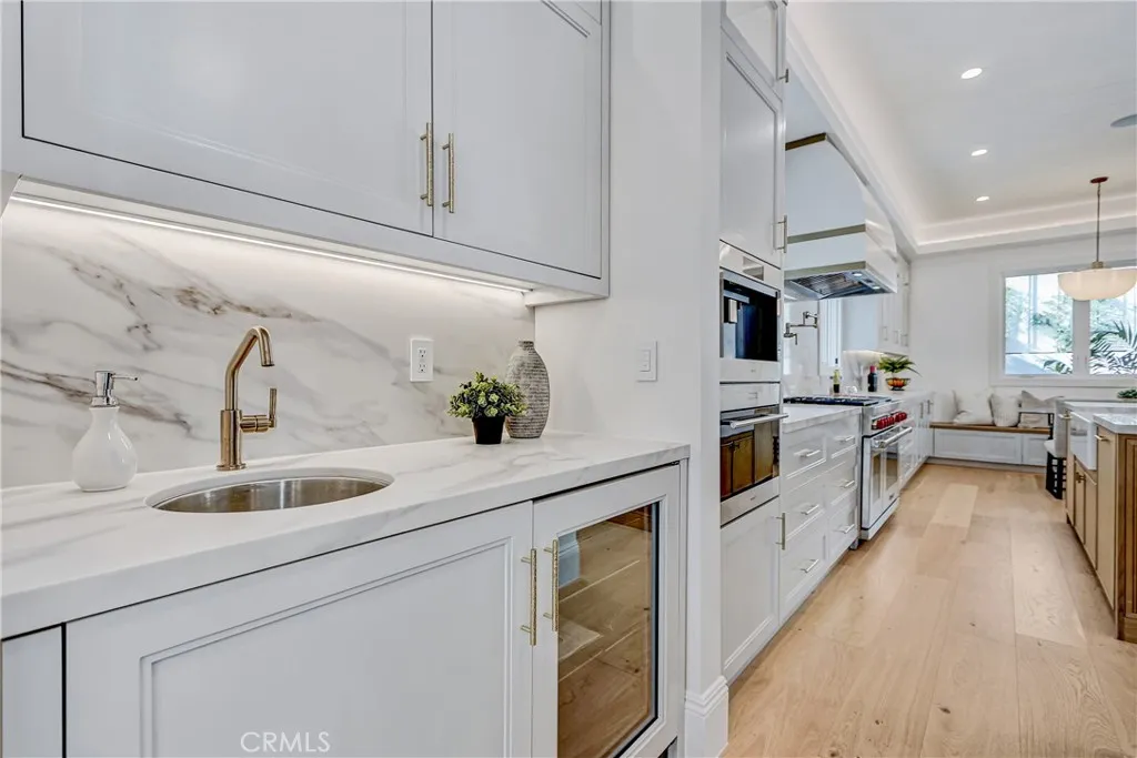 1801 Pine Avenue, Manhattan Beach, California 90266 home-pic-20