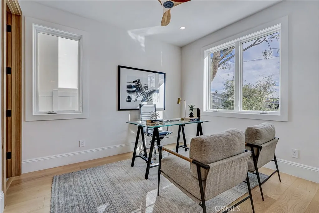 1801 Pine Avenue, Manhattan Beach, California 90266 home-pic-24
