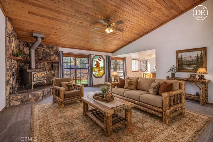 Digitally Enhanced
Living Room
