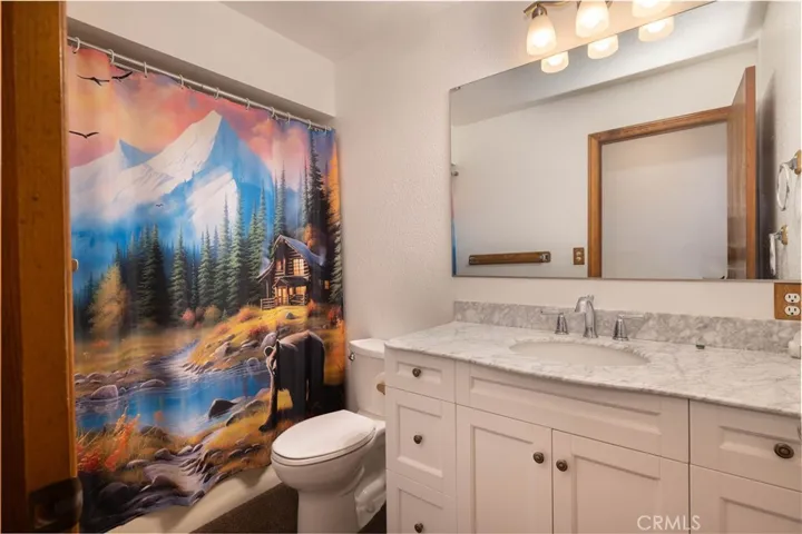 Updated 2nd bathroom