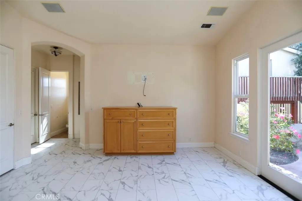 1639 Kleck, Paso Robles, California 93446 home-pic-24