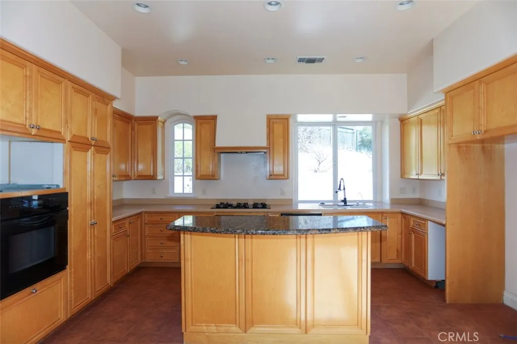 1639 Kleck, Paso Robles, California 93446 home-pic-21