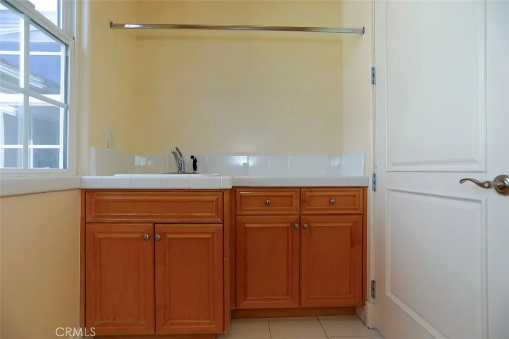1639 Kleck, Paso Robles, California 93446 home-pic-37