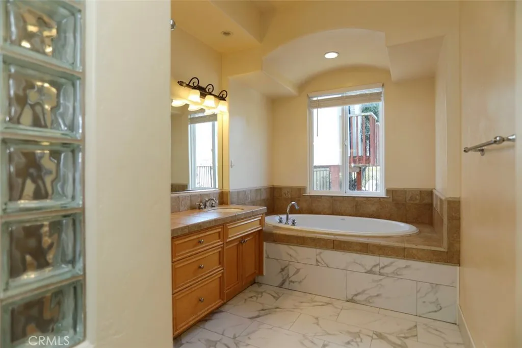 1639 Kleck, Paso Robles, California 93446 home-pic-27