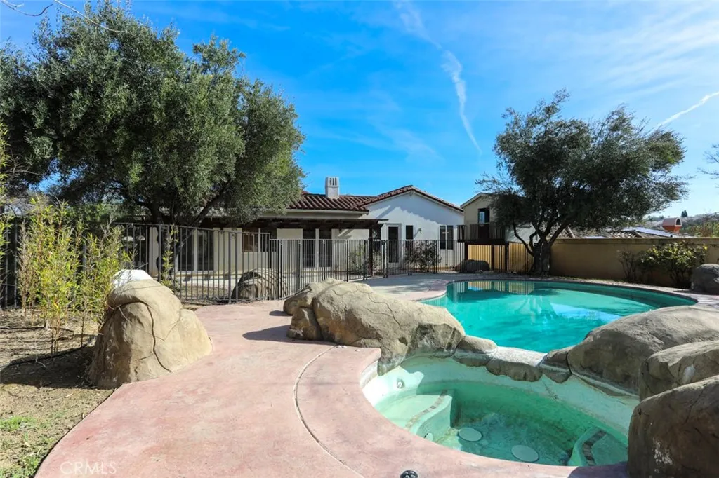 1639 Kleck, Paso Robles, California 93446 home-pic-57