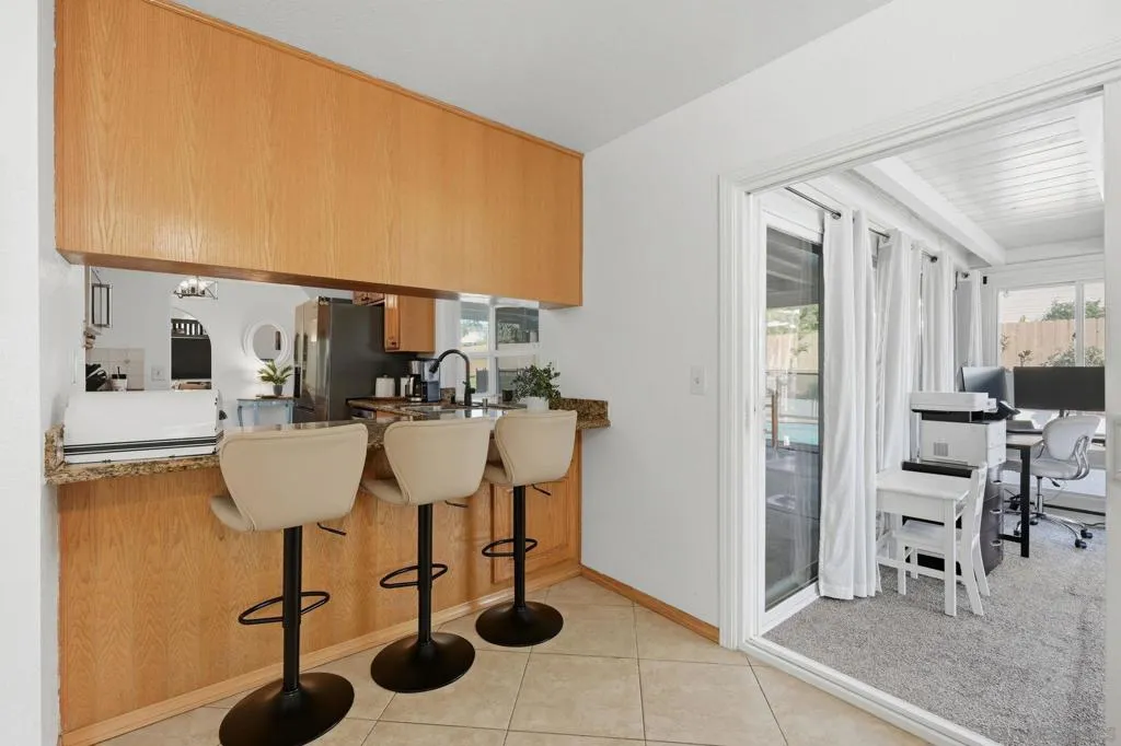 9349 Nalini Ct, Santee, California 92071 home-pic-14