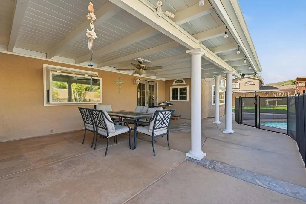 9349 Nalini Ct, Santee, California 92071 home-pic-40