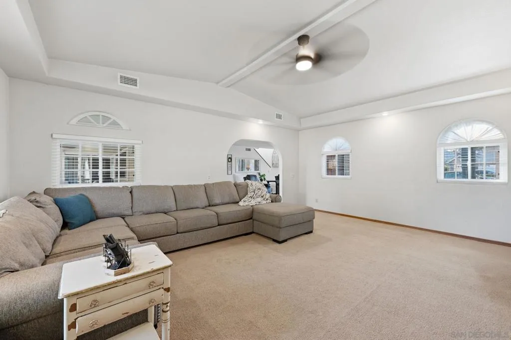 9349 Nalini Ct, Santee, California 92071 home-pic-13