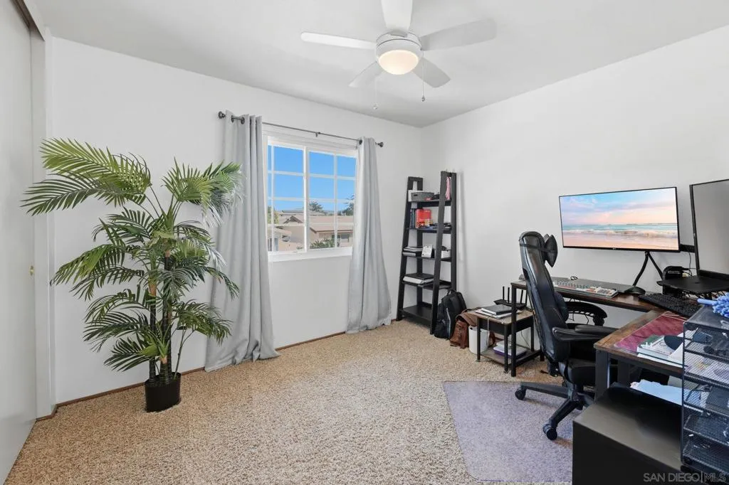 9349 Nalini Ct, Santee, California 92071 home-pic-34