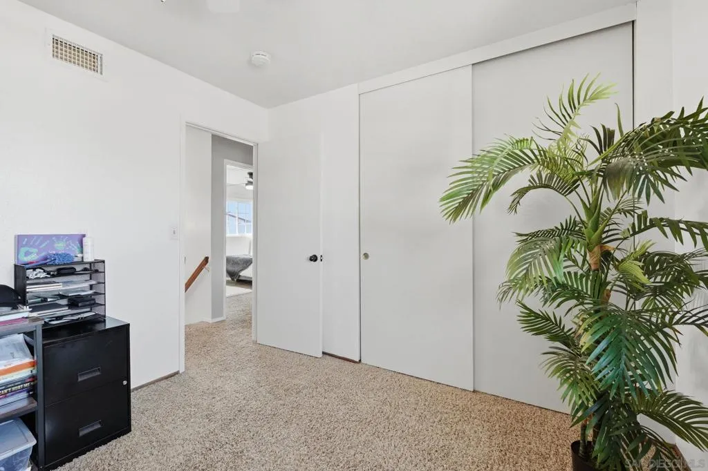 9349 Nalini Ct, Santee, California 92071 home-pic-35