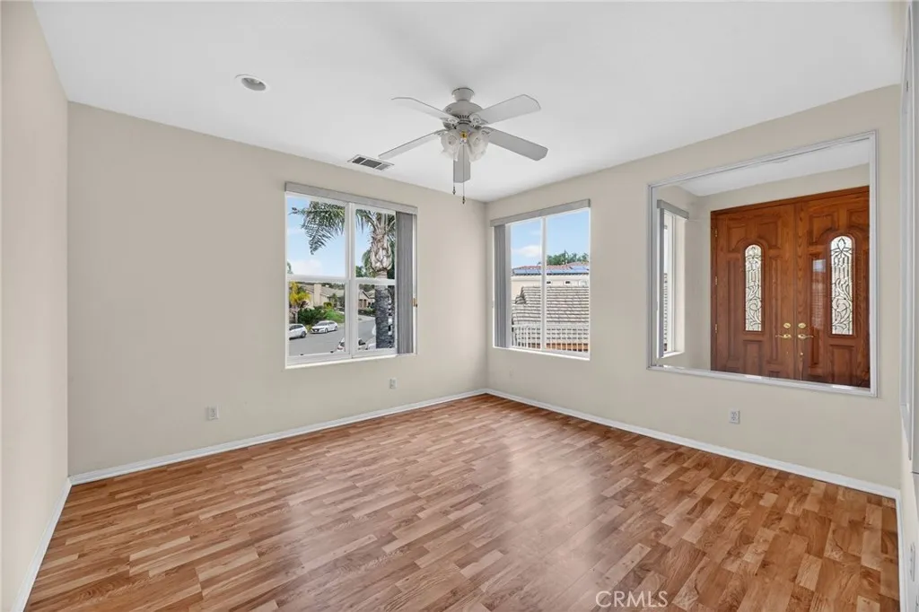 29886 Bahia Drive, Canyon Lake, California 92587 home-pic-24