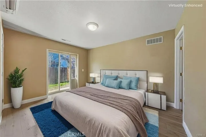 M Bedroom - Virtual Stage