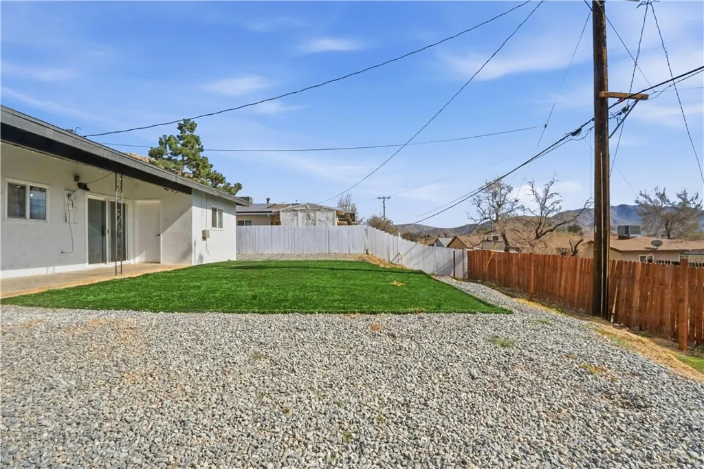 23921 South, Apple Valley, California 92307 home-pic-44