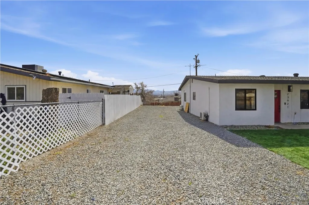 23921 South, Apple Valley, California 92307 home-pic-46