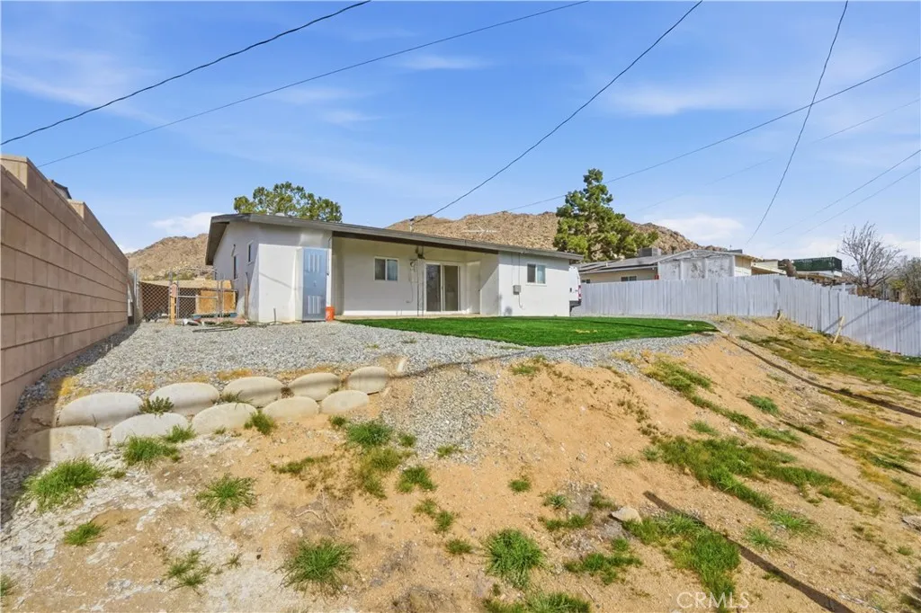 23921 South, Apple Valley, California 92307 home-pic-39