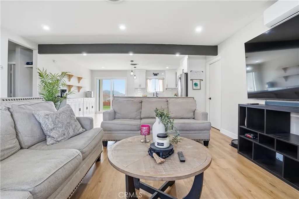 23921 South, Apple Valley, California 92307 home-pic-13