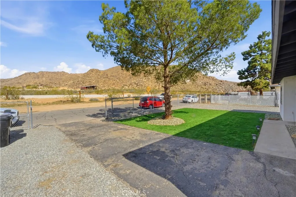 23921 South, Apple Valley, California 92307 home-pic-42